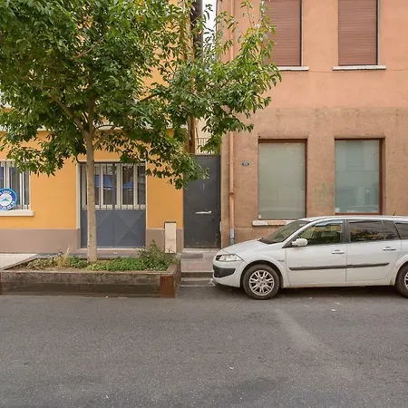 ❁ Modern And Bright Studio For 4 People ❁ Appartement